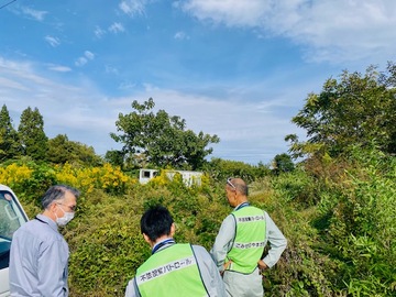 698/1000　熊鈴とともに、不法投棄防止パトロール完了　